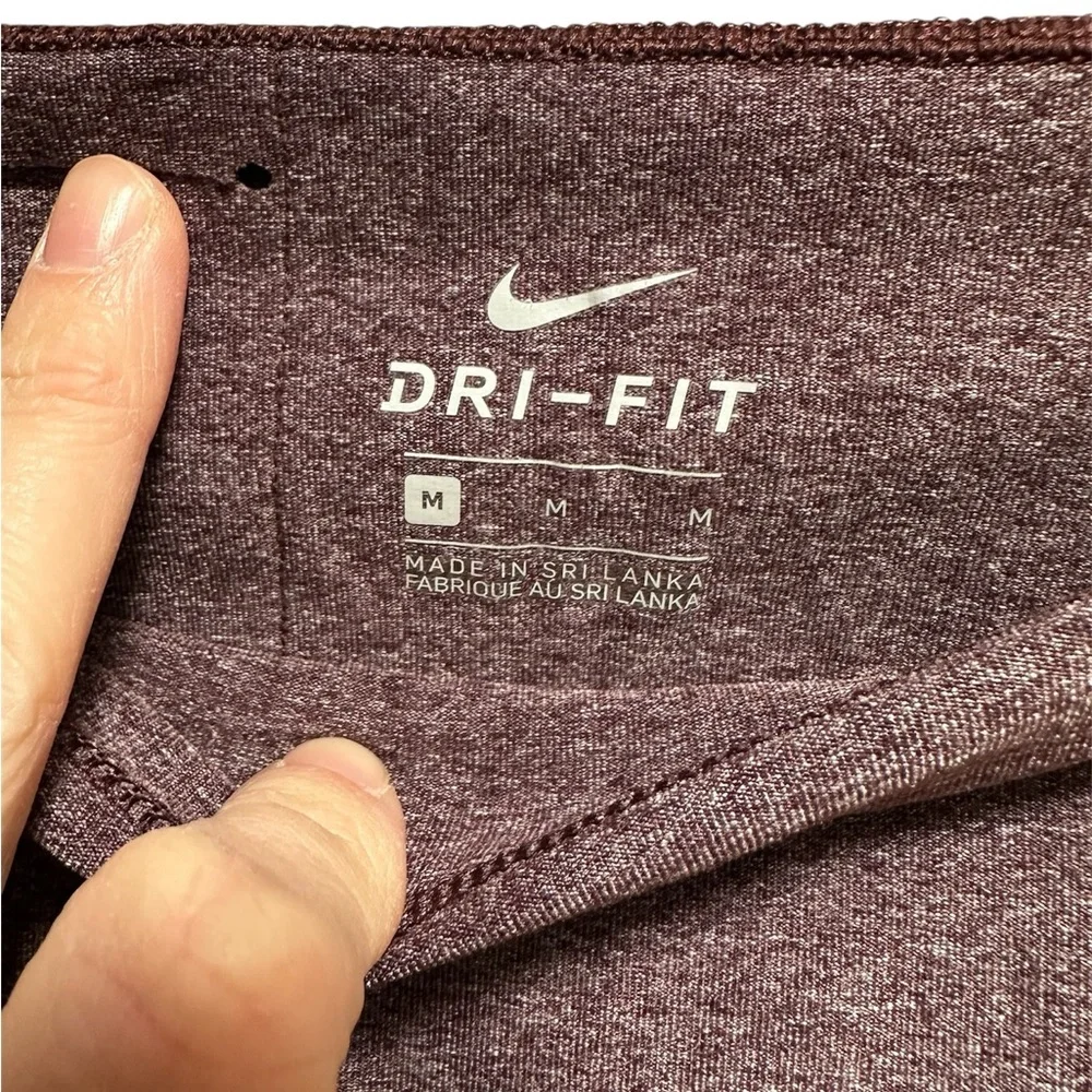 NWOT Nike Dri-fit burgundy Leggings - Picture 3 of 3
